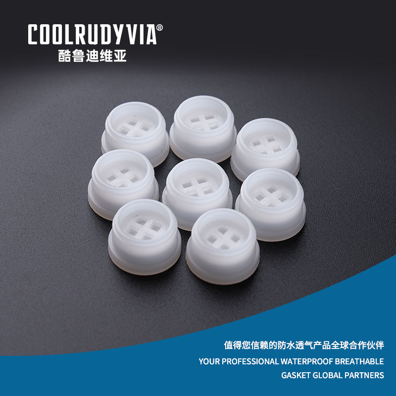 Su geçirmez nefes alabilen fiş